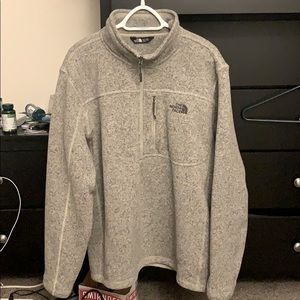 North face oatmeal gray quarter zip fleece